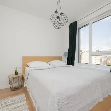Apartman Wyjatkowy Apartament Z Parkingiem W Warszawie By Rent Like Varsó