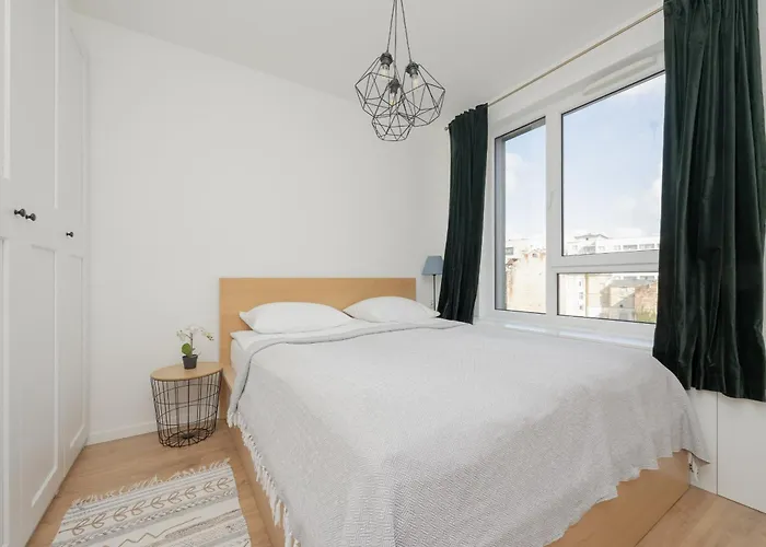 Апартаменты Wyjatkowy Apartament Z Parkingiem W Warszawie By Rent Like Варшава