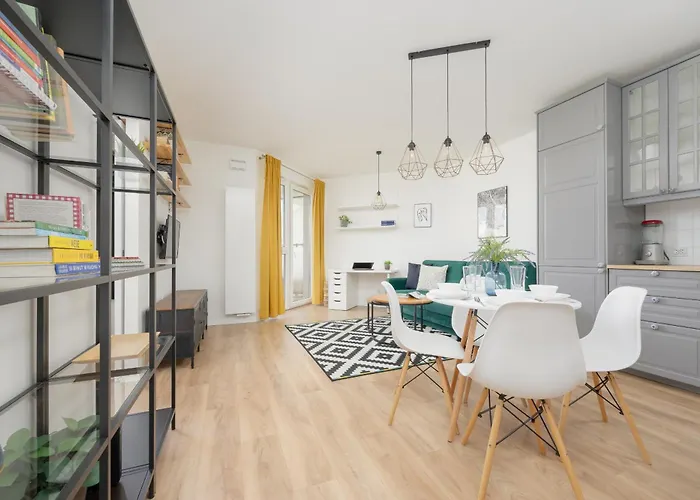 Apartman Wyjatkowy Apartament Z Parkingiem W Warszawie By Rent Like Varsó